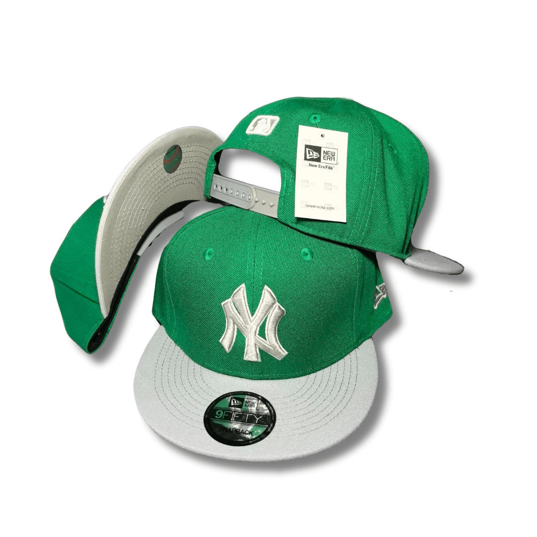 New York Yankees 9FIFTY with Embroidered Logo Green and Gray Snapback Cap