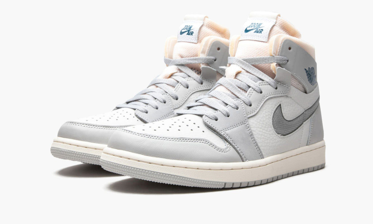Air Jordan 1 Zoom CMFT "London" Sneakers