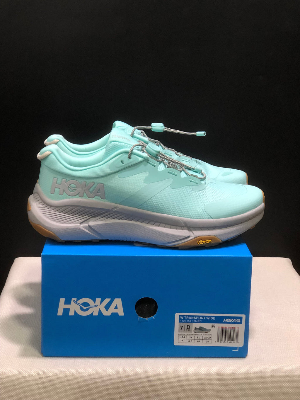 HOKA ONE ONE Skyflow Running Shoes
