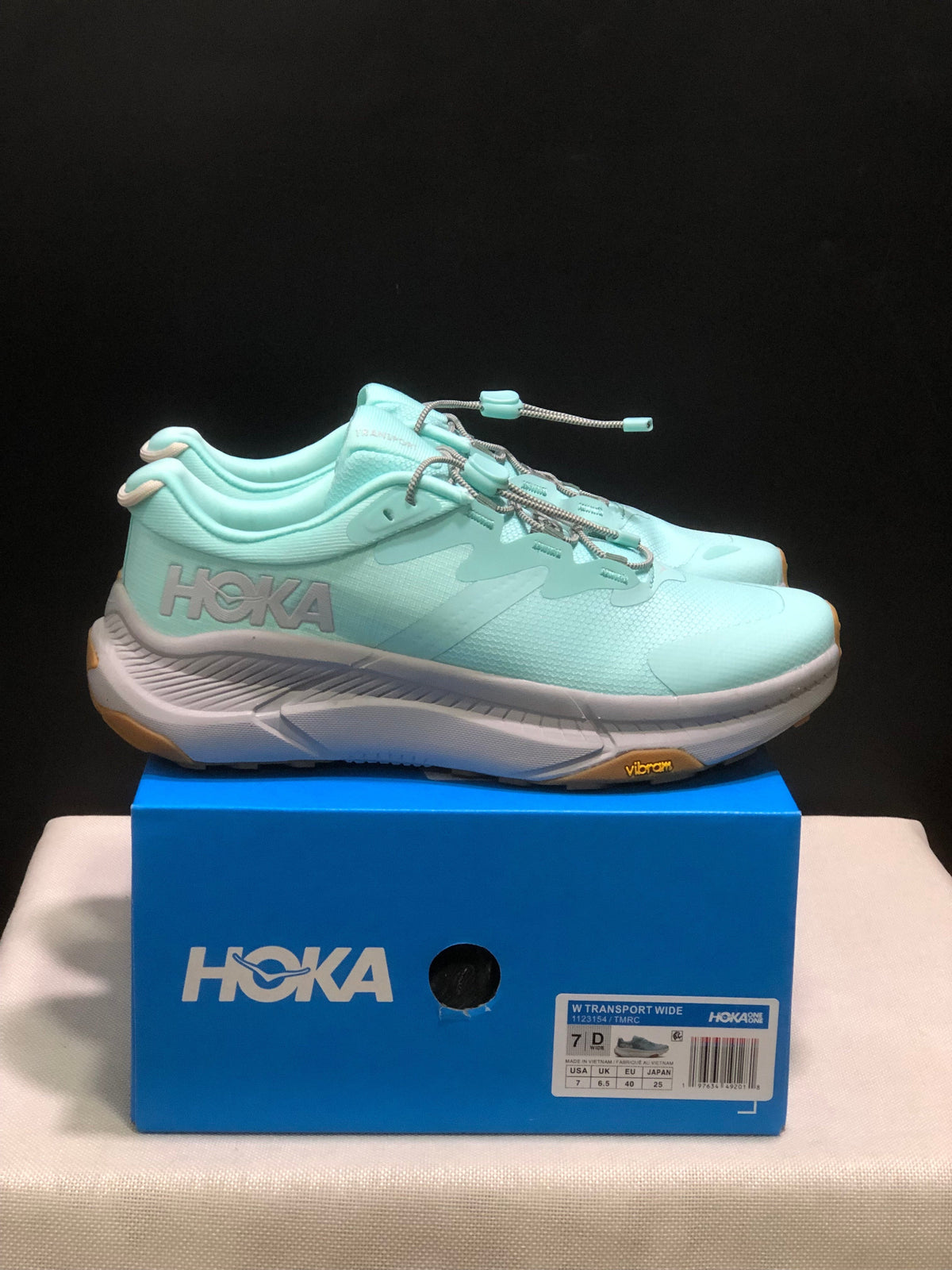 HOKA ONE ONE Skyflow Running Shoes