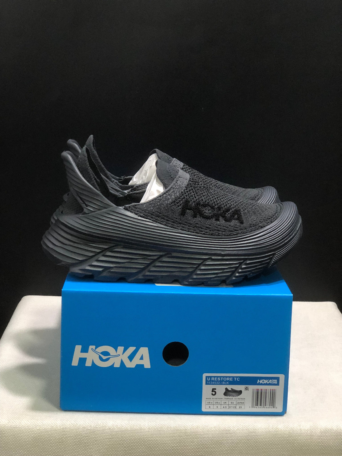 HOKA ONE ONE Restore TC Slip-On Sneakers