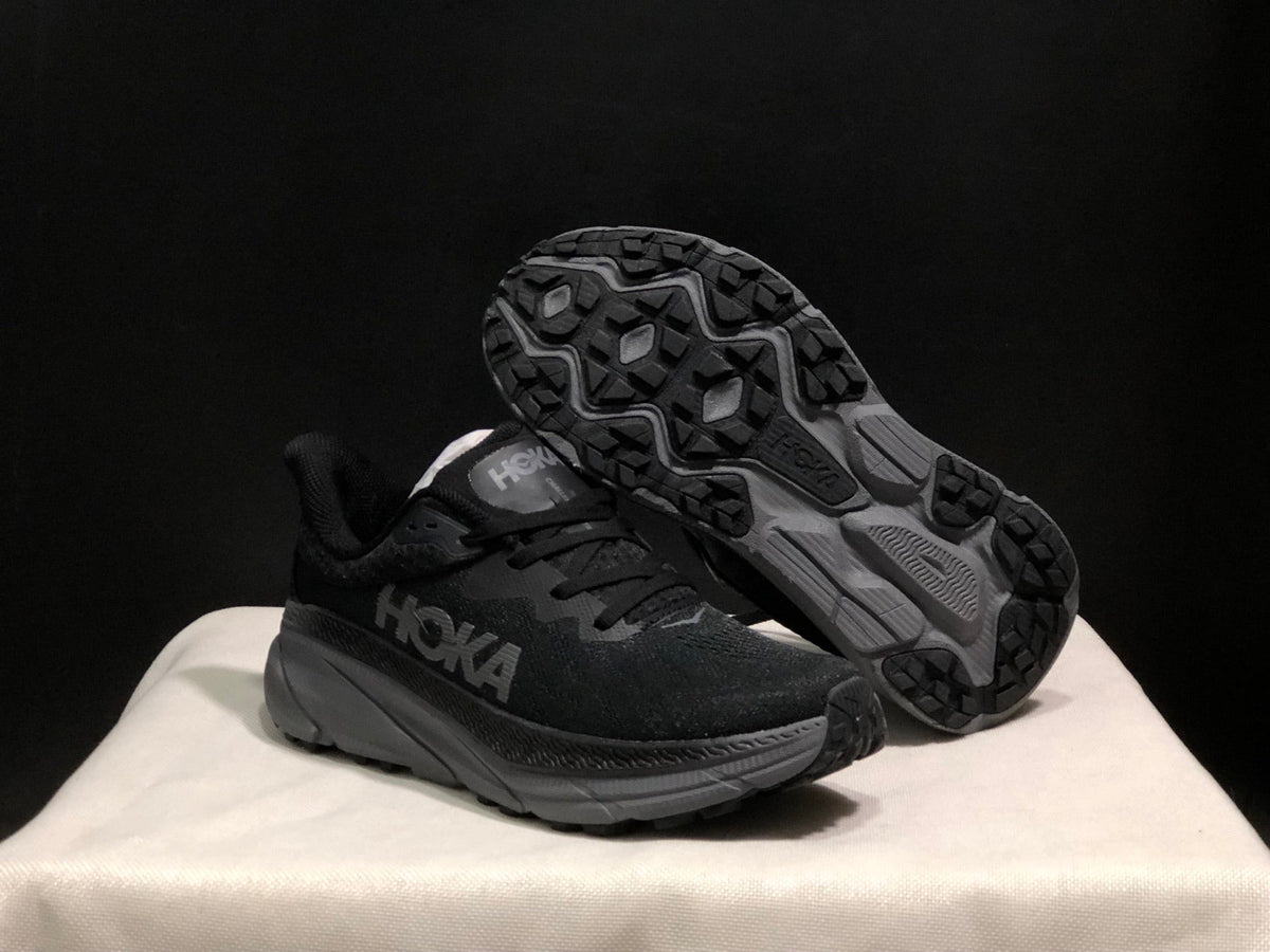 HOKA ONE ONE Challenger 7 Trail Running Shoes