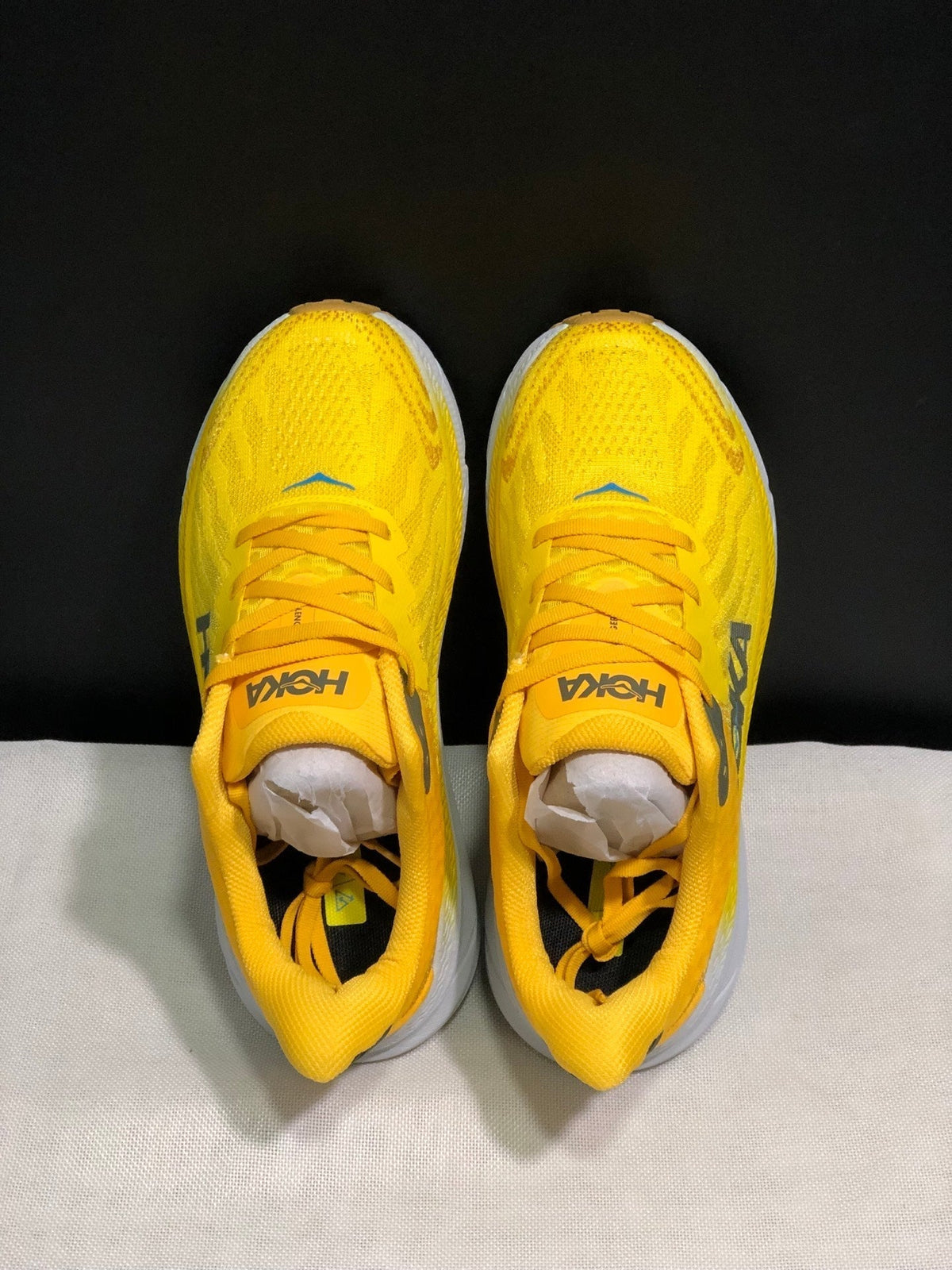 HOKA ONE ONE Challenger 7 Trail Running Shoes